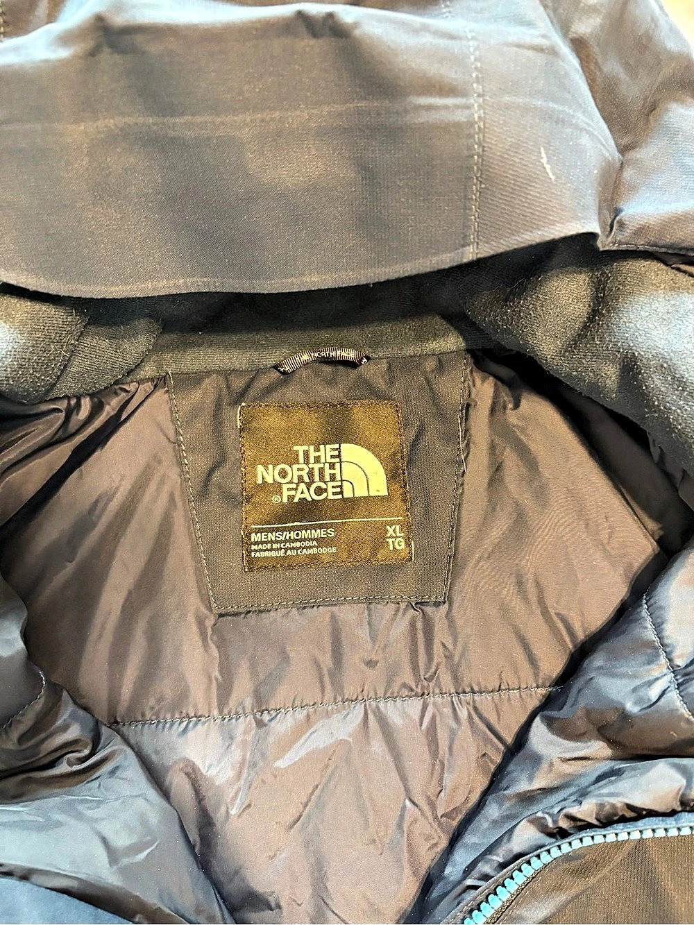The North Face Hooded Lightweight insulated Jacket Blue XL - Picture 4 of 6